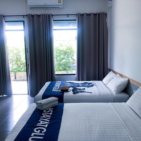 Glur Phuket Patong Beach Екстериор снимка