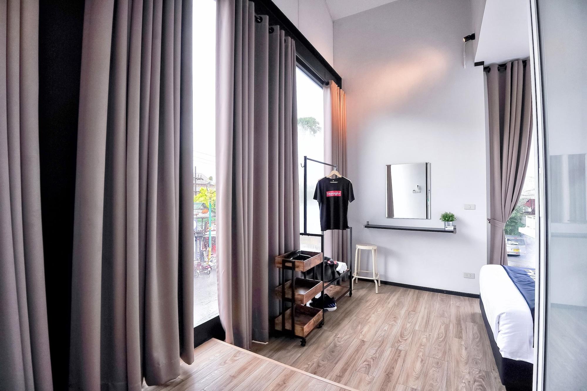 Glur Phuket Patong Beach Екстериор снимка
