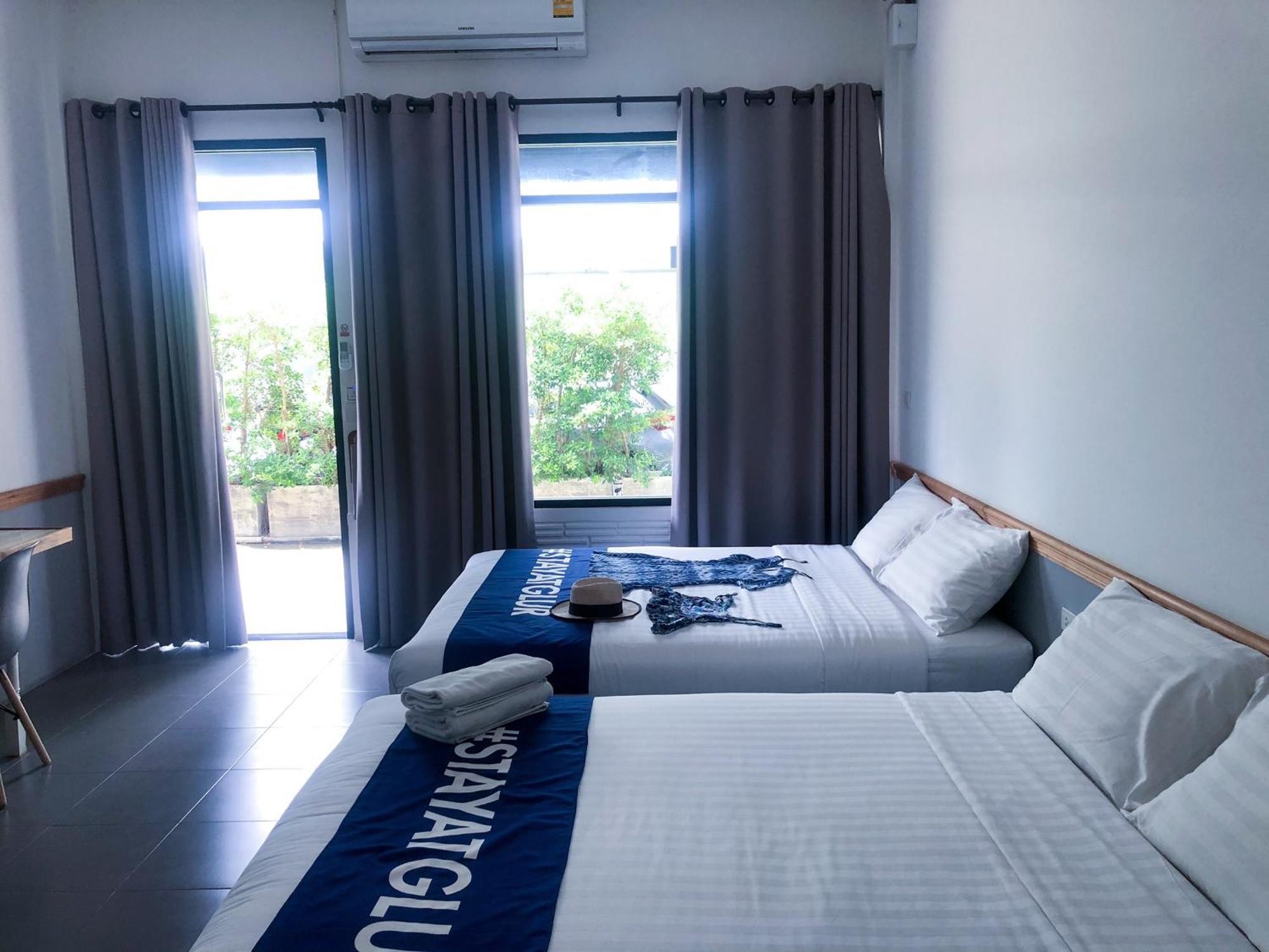 Glur Phuket Patong Beach Екстериор снимка